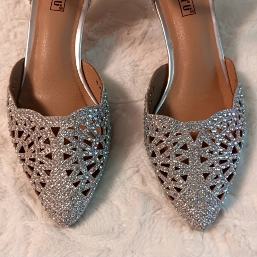 Elegant Silver Heels with Ankle Strap - Picture 9 of 13